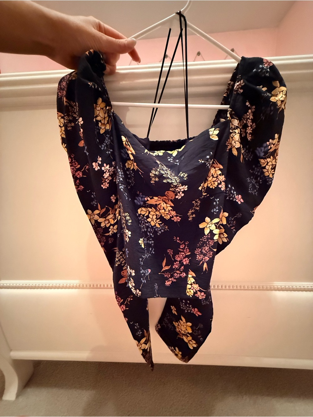 Abercrombie & Fitch Navy Floral Tie-Front Puff Sleeve Crop Top
